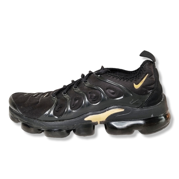 Nike Air VaporMax Plus Black Gold Sneakers Men's Size 10 - Picture 2 of 8